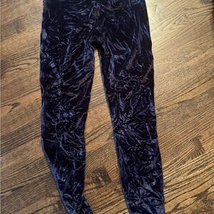 Velvet Leggings in Black